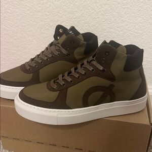 Loci High-Top Sneakers - Olive Green